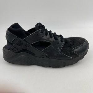 Nike Air Huarache Triple Black 2019 Sneakers - Size 5 Y Boys | 6.5 Women